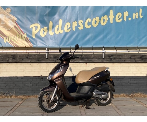 Peugeot kisbee bruin