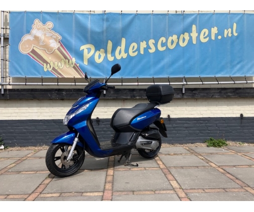 Peugeot kisbee blauw RS