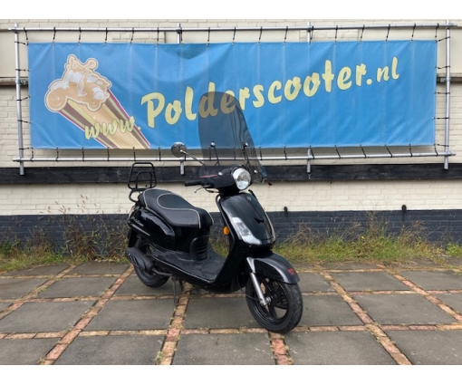 Sym fiddle 2 full option black edition